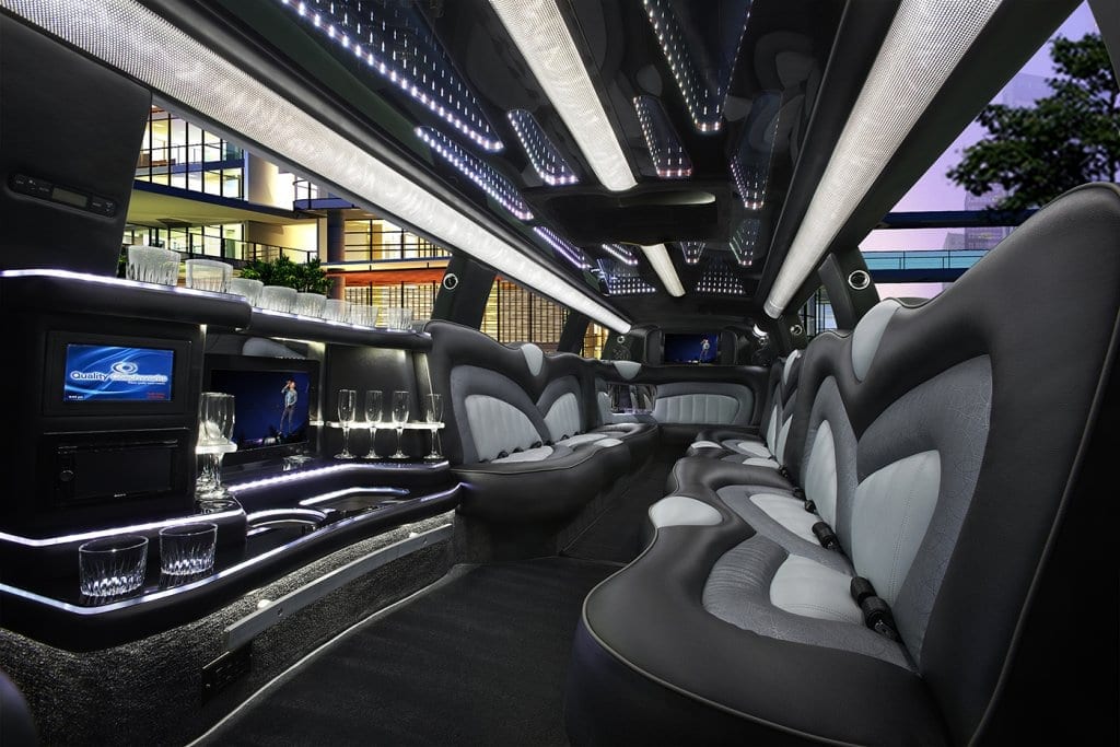 INFINITIQX80-INTERIOR