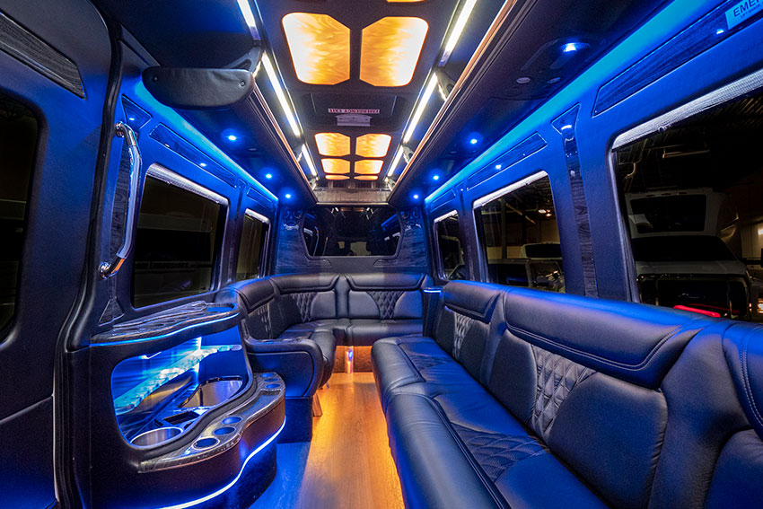 MERCEDES-COACH INTERIOR